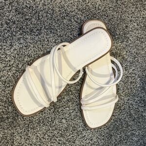 Universal Thread White Strappy Sandals